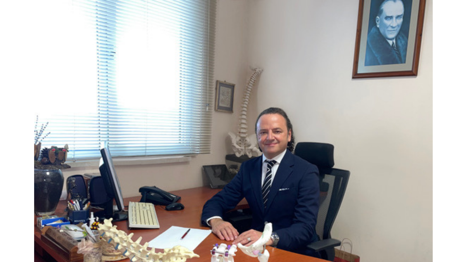 Prof. Doktor. Serdar Akallın